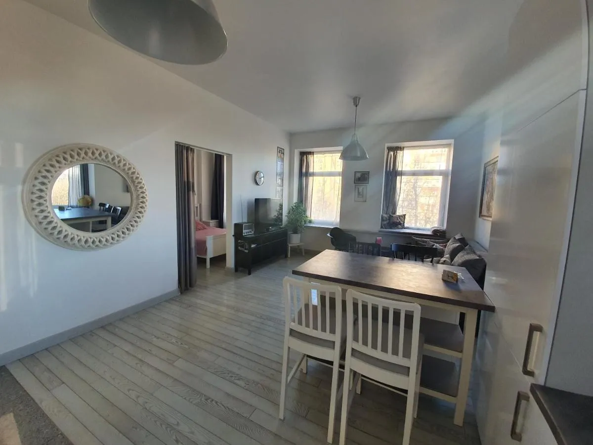 Image 5 of Vilnius apartment with stained glass