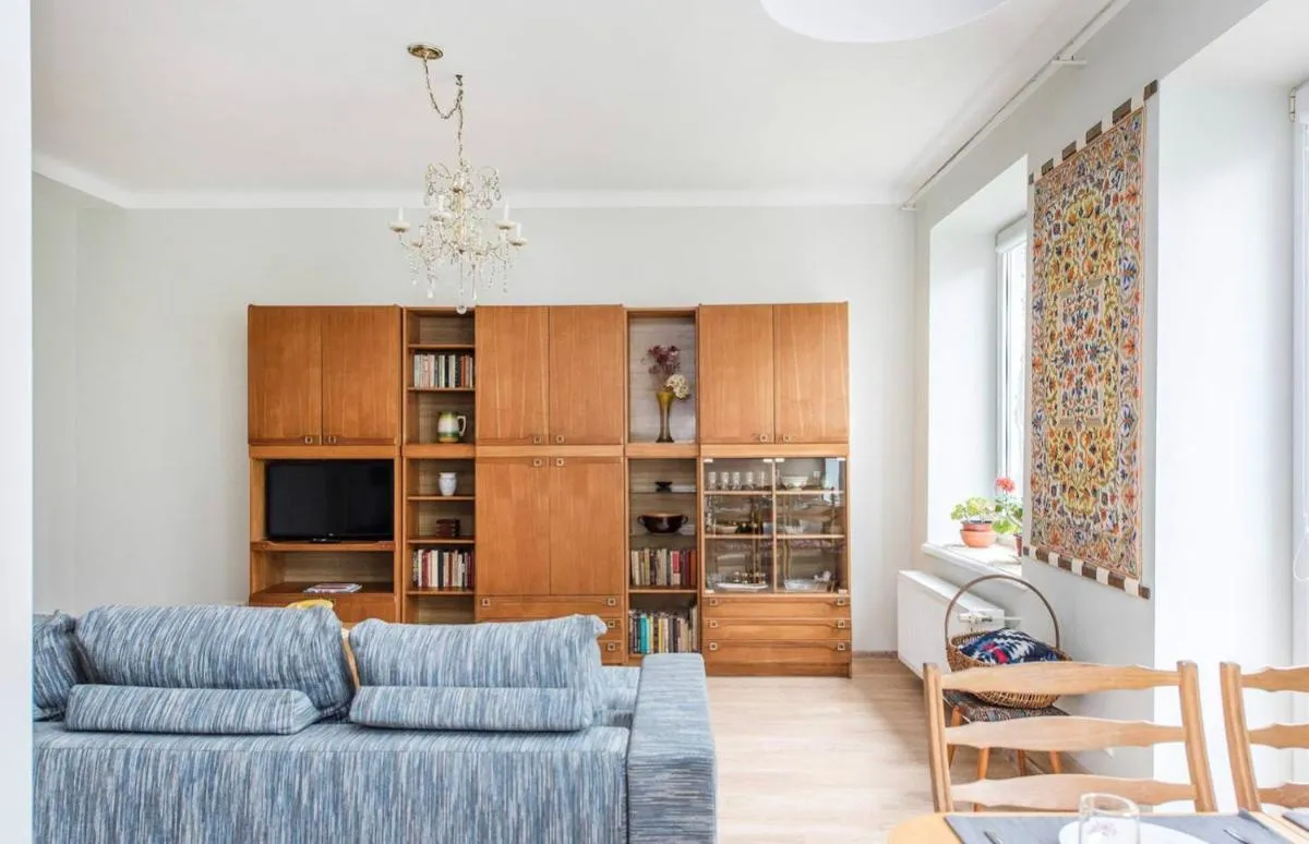 Image 4 of Vintage 2BED Condo-Prime Rentals