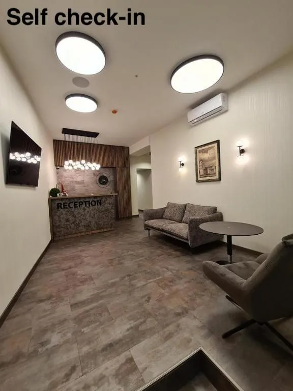 Image 3 of Vvinn Hotel