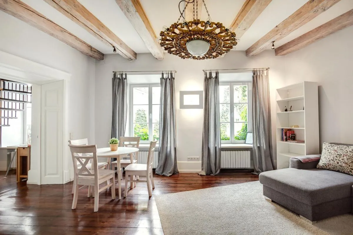 Image 2 of 3 Bedroom Duplex Apartment next to the Gates of Dawn