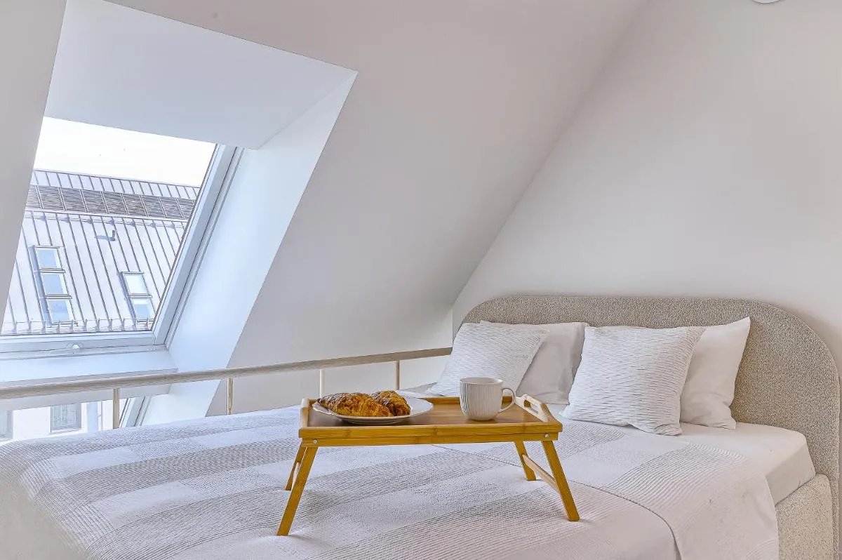 Image 6 of Amazing apartments 2 x free parking x 24×7