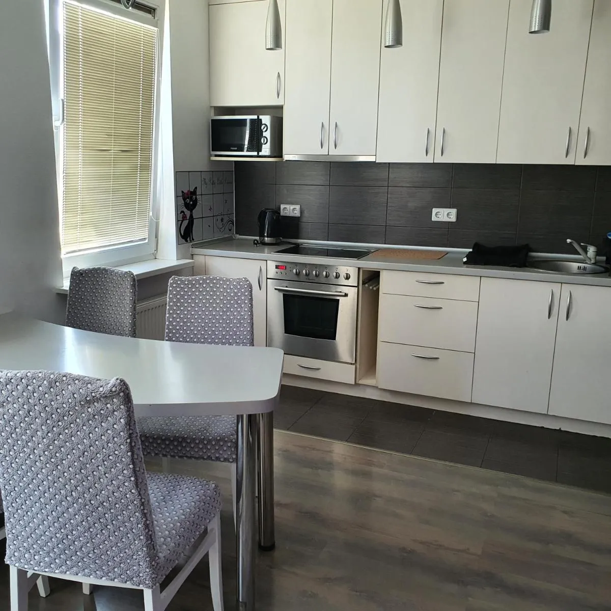 Image 6 of Apartment Beauty