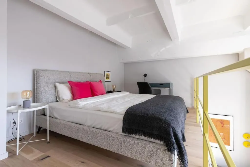 Image 6 of Artsy Design Loft – Hip District Uptown Vilnius