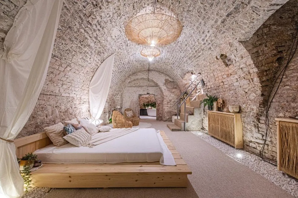 Image of Aura Spa