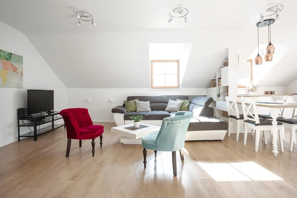Image 3 of Baron’s Arthouse Apartment