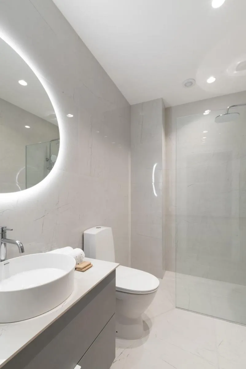 Image 3 of Brand New and Modern 1BDR Apartment