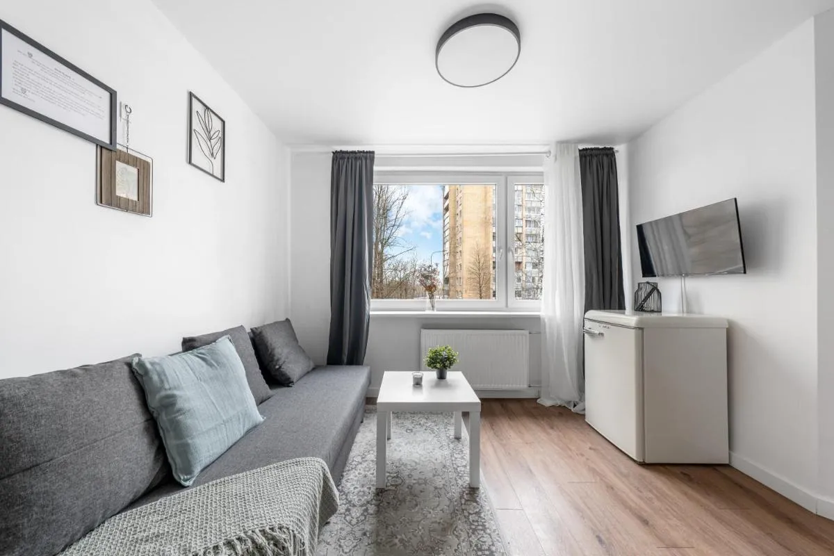 Image 4 of Bright, cozy apartment 5 min walk to Old town