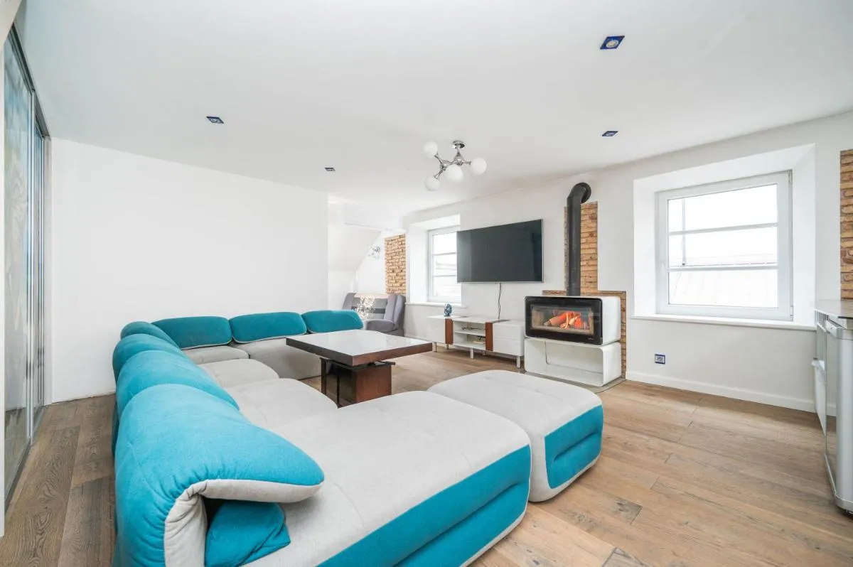 Image 2 of Cathedral Square Apartment