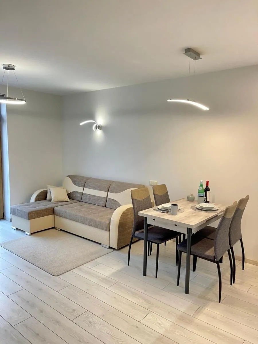 Image 5 of Central apartment