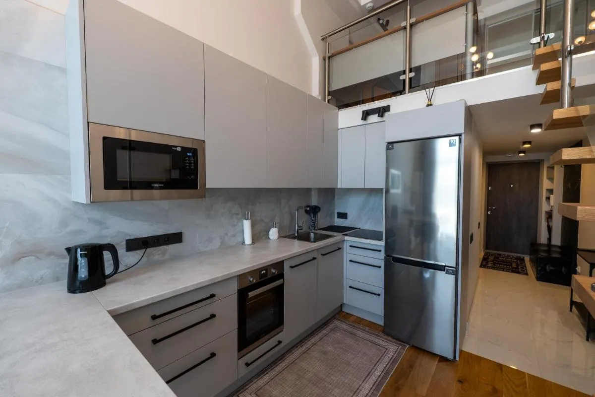Image 2 of Charlotte loft