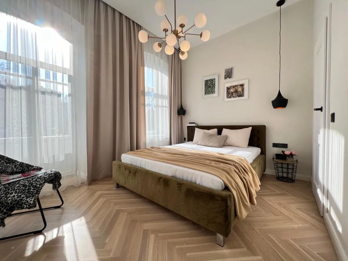 Image 1 of City central apartment