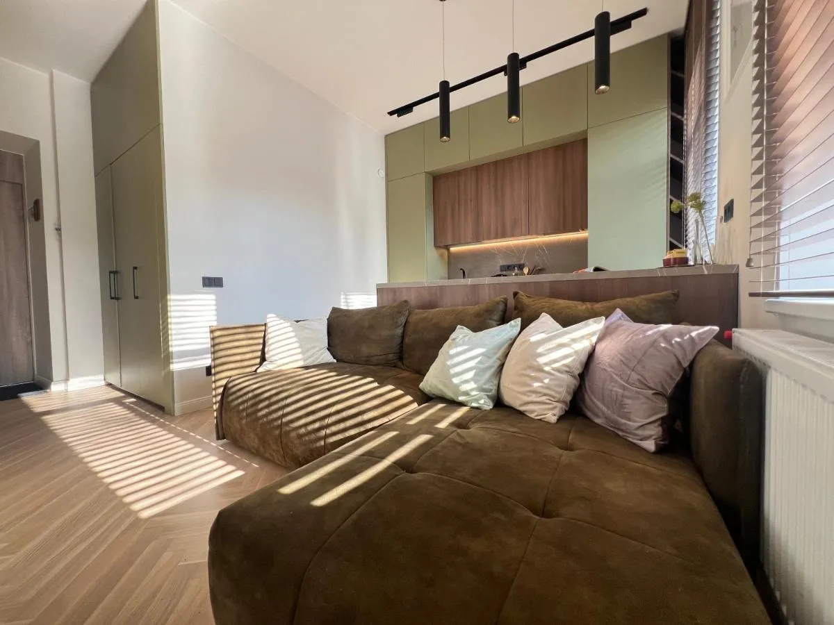 Image 5 of City central apartment