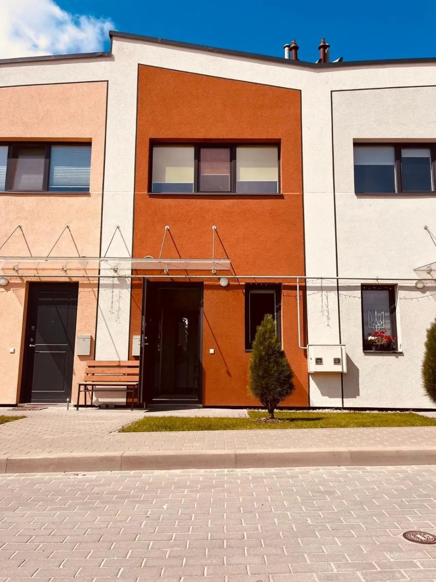 Image 3 of Comfortable Townhouse
