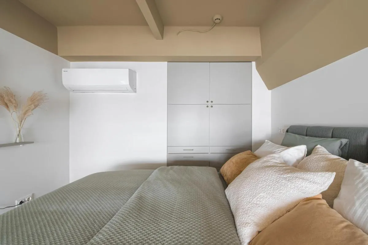 Image 6 of Cozy & Stylish Loft near the city center