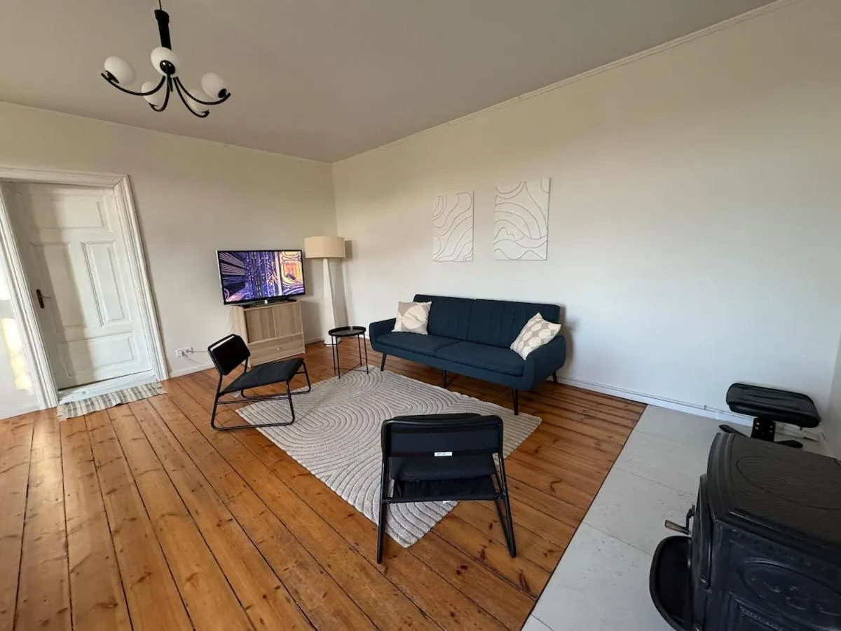Image 4 of Cozy flat with your personal garden in city center