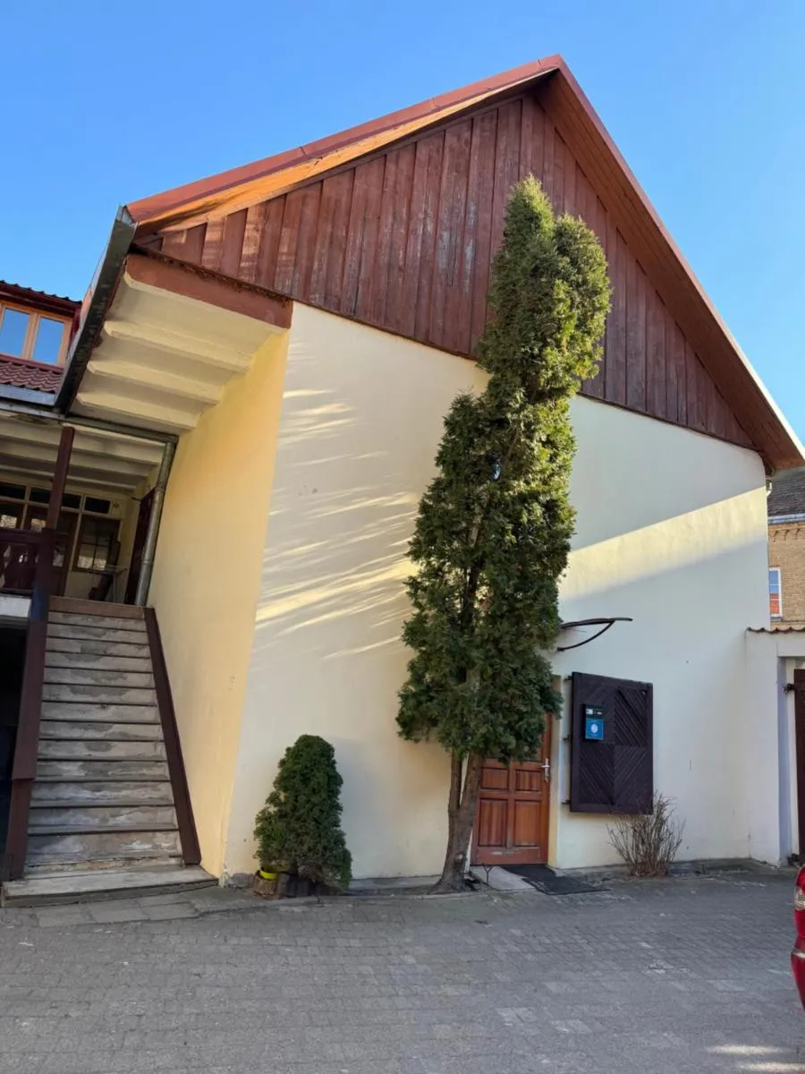 Image 5 of Danarent Tilto