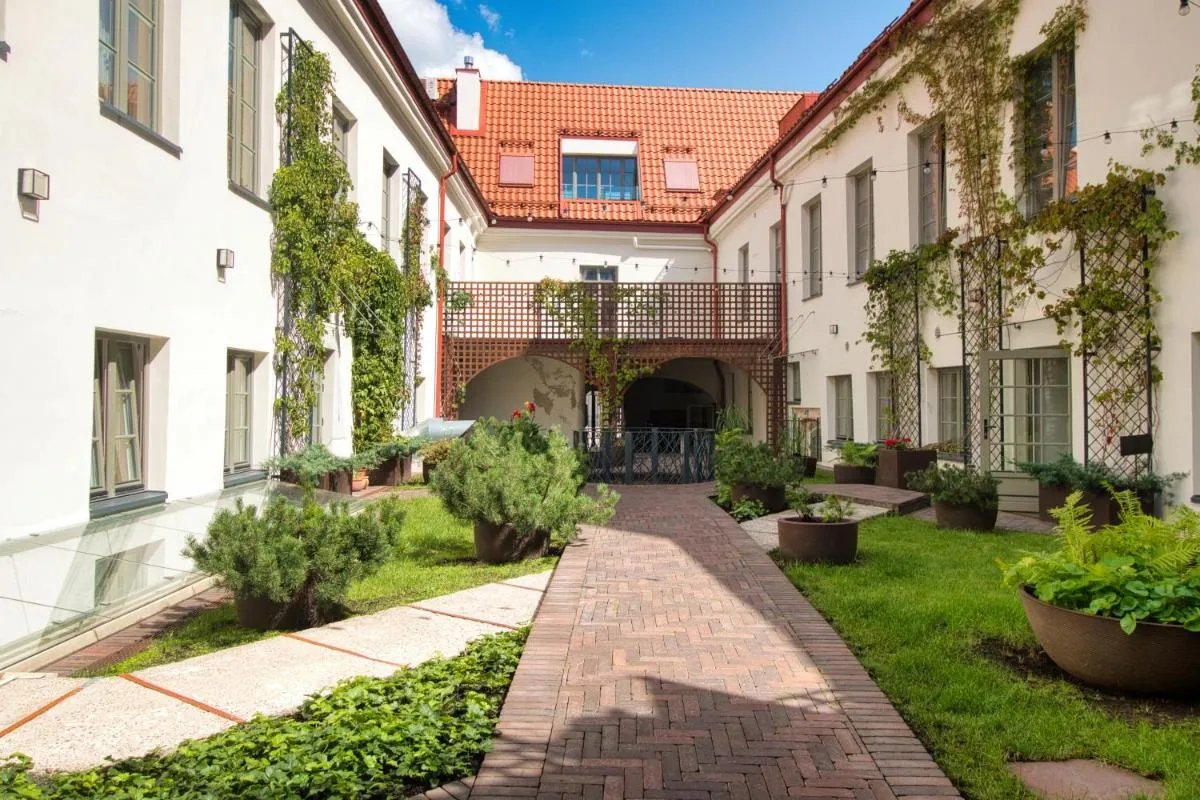 Image 5 of Historic & modern Arch-Studio – ArcLoft07