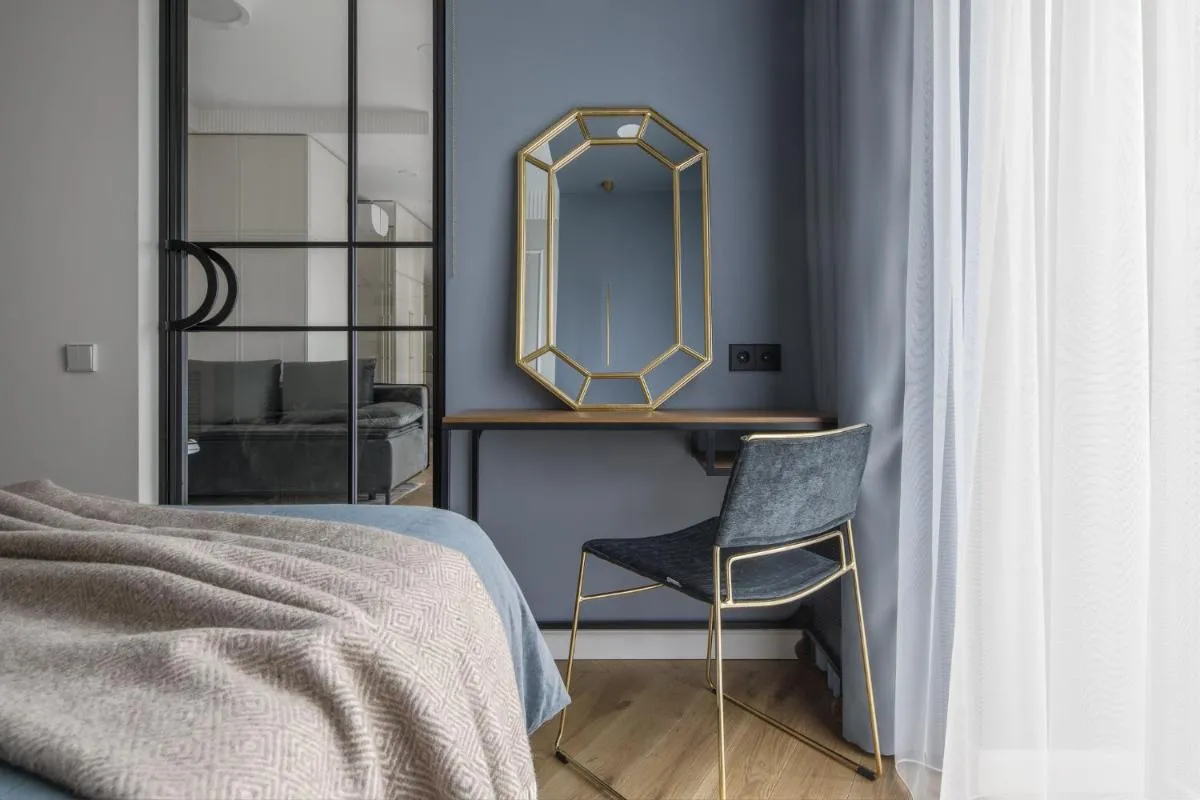 Image 5 of IVIS House – Classical Apartment with Balcony in Vilnius Old Town