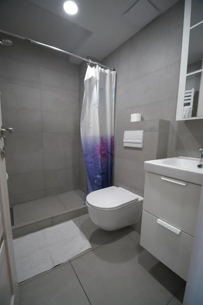 Image 4 of KgB – 32, Stylish City Apartment – 10 mins walk to Old Town