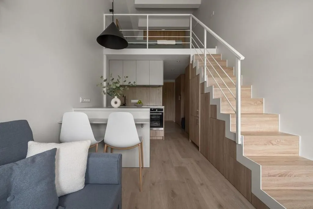 Image of Loft 12