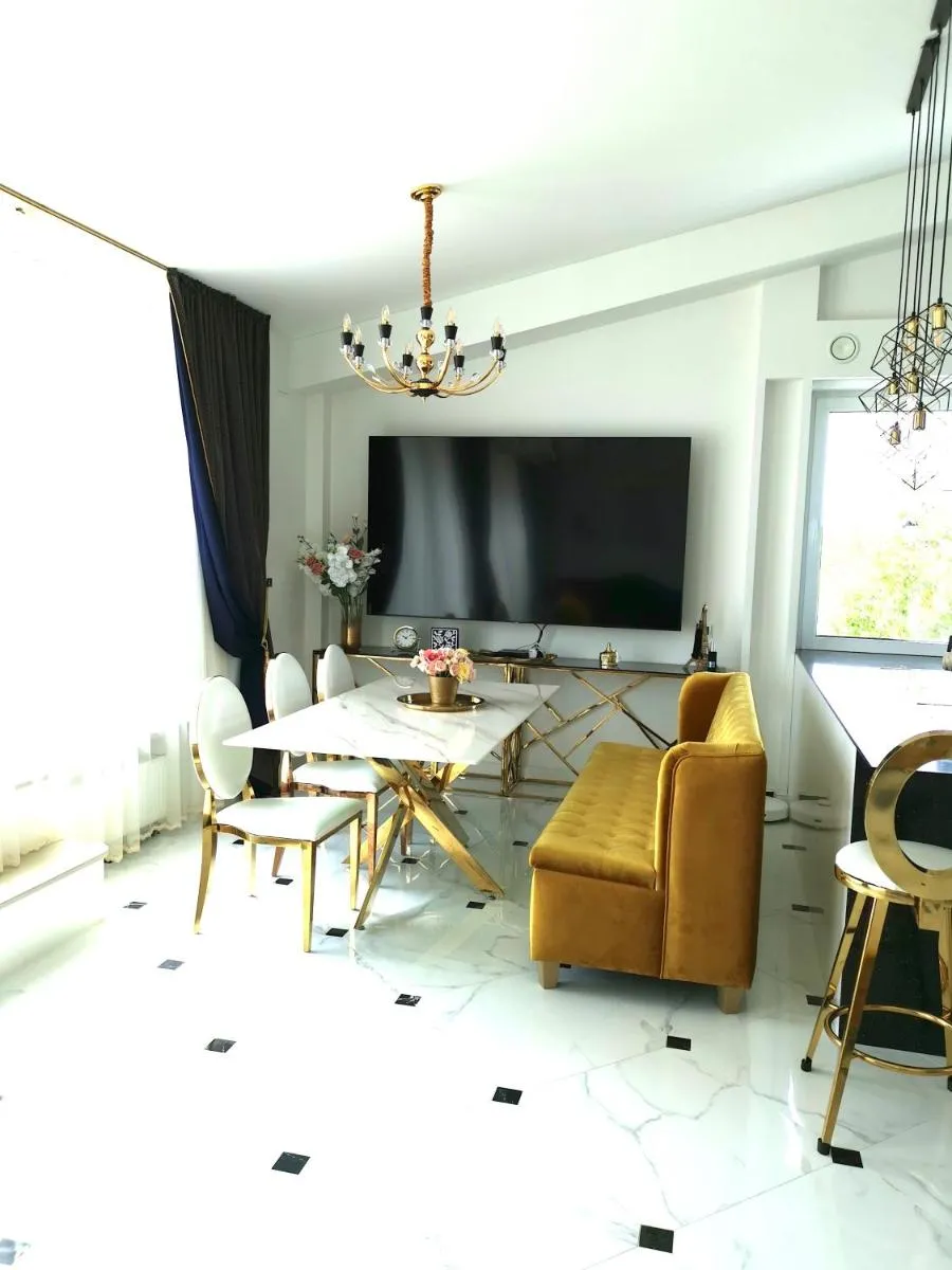 Image 4 of Luxury Penthouse with Large Terrace & Panoramic Old Town View