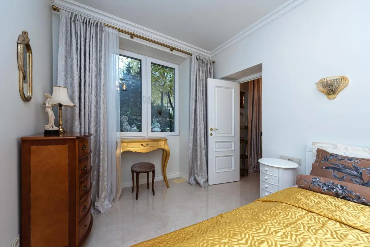 Image 1 of Luxury apartment in Vilnius old town with private garden