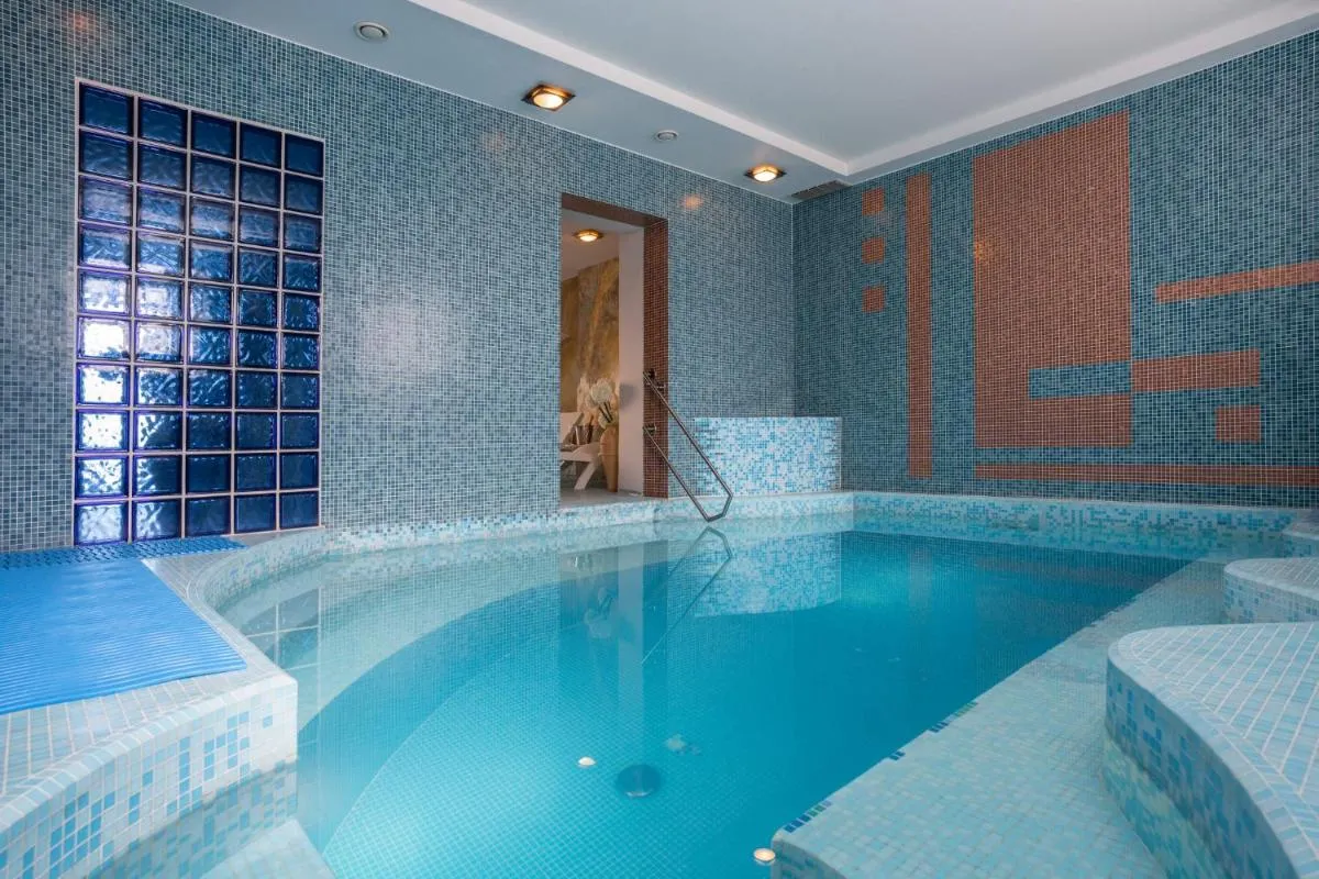 Image 3 of Mabre Residence