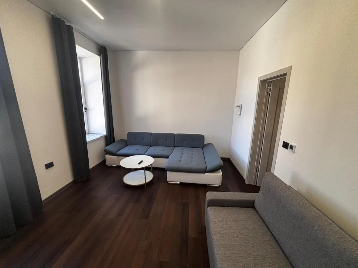 Image 1 of Modern Flat in Centre, Self Check-In, Free parking