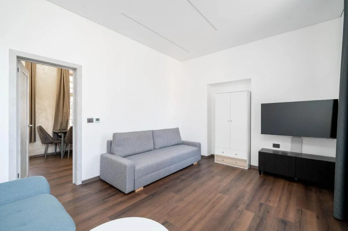 Image 4 of Modern Flat in Centre, Self Check-In, Free parking