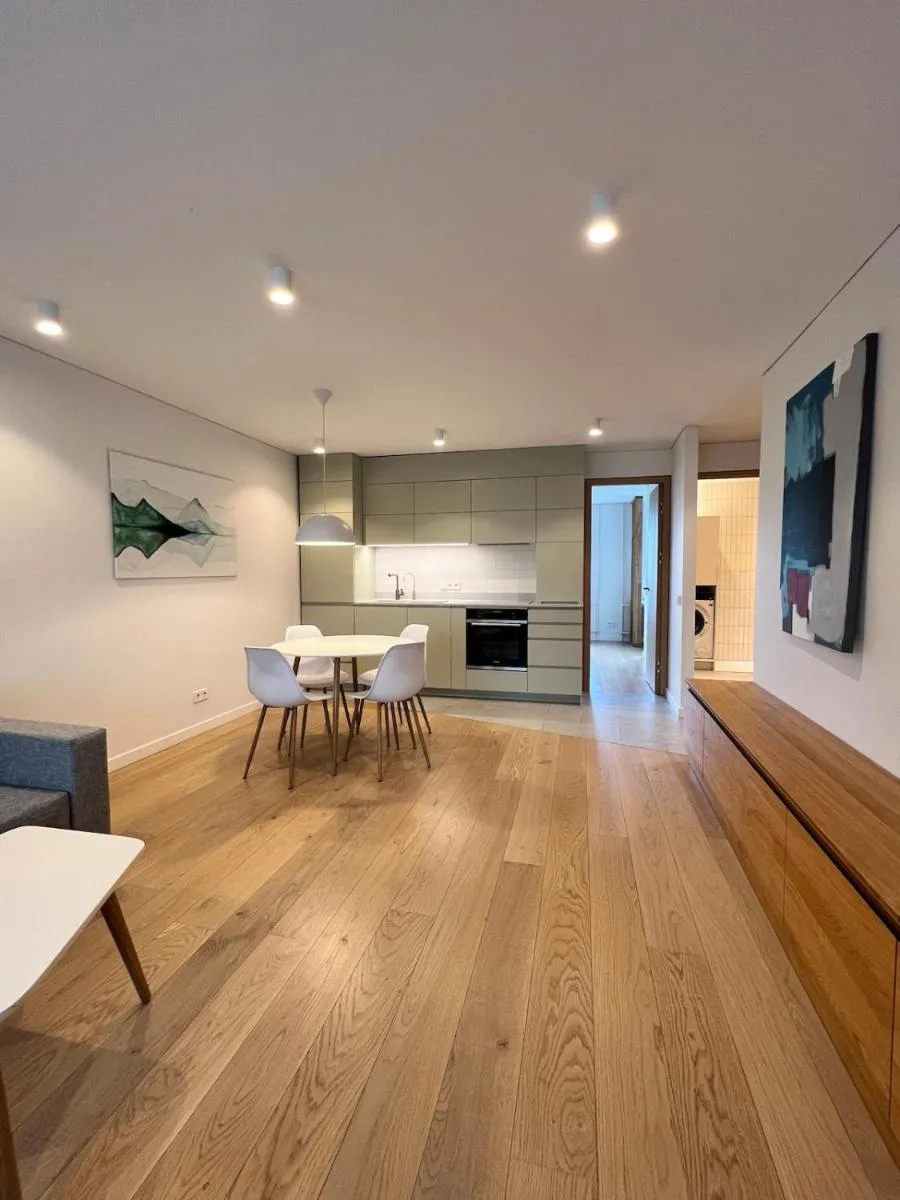 Image 3 of Modern apartment to relax and work