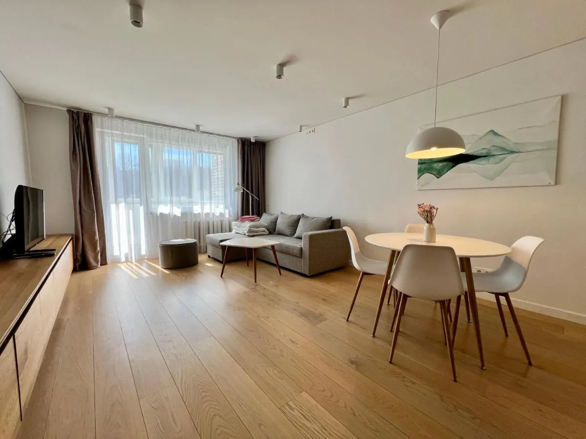 Image 4 of Modern apartment to relax and work