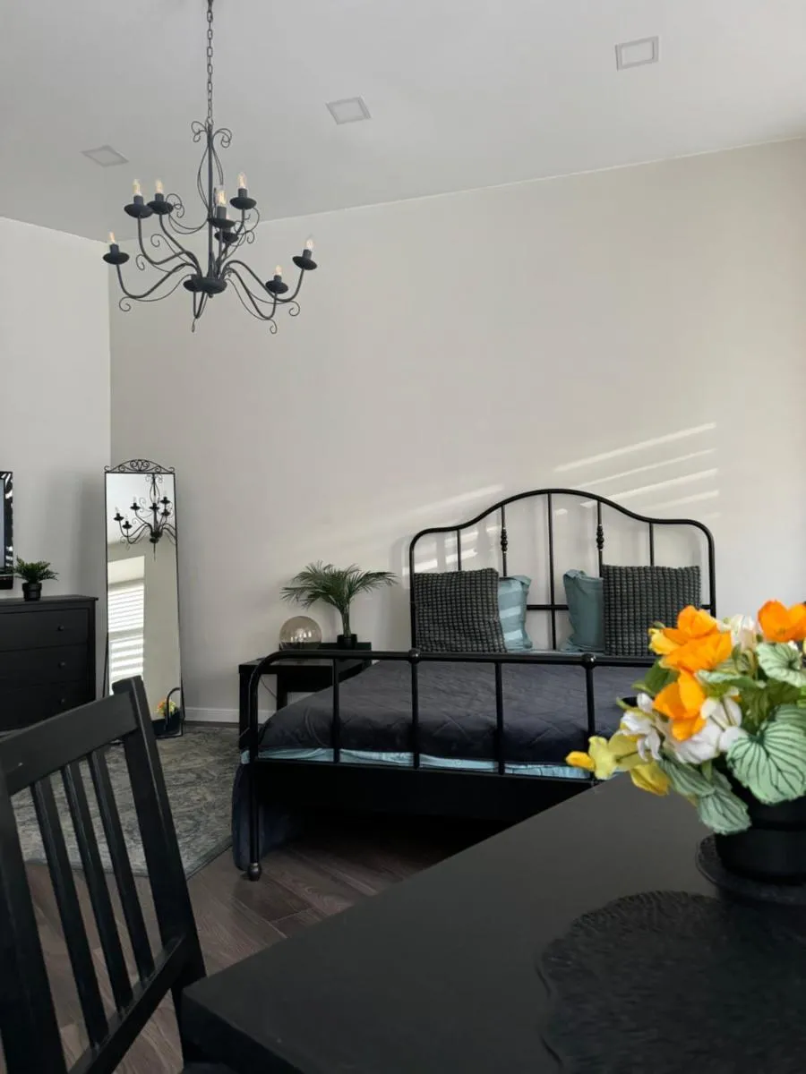 Image 1 of Modern city centre apartment