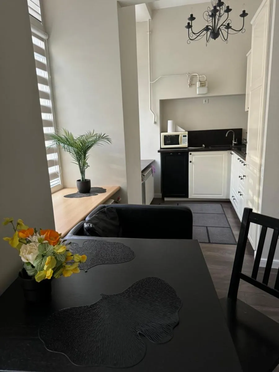 Image 2 of Modern city centre apartment