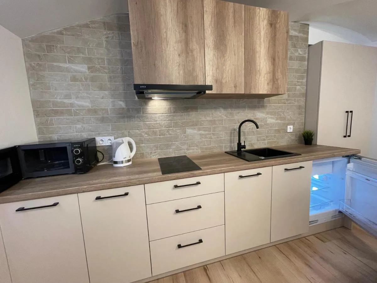 Image 3 of Modern guest house in city center I Room 1
