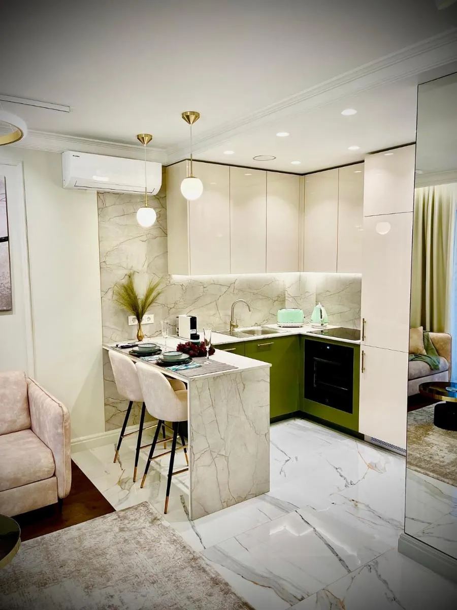 Image 5 of New luxury apartment & free parking
