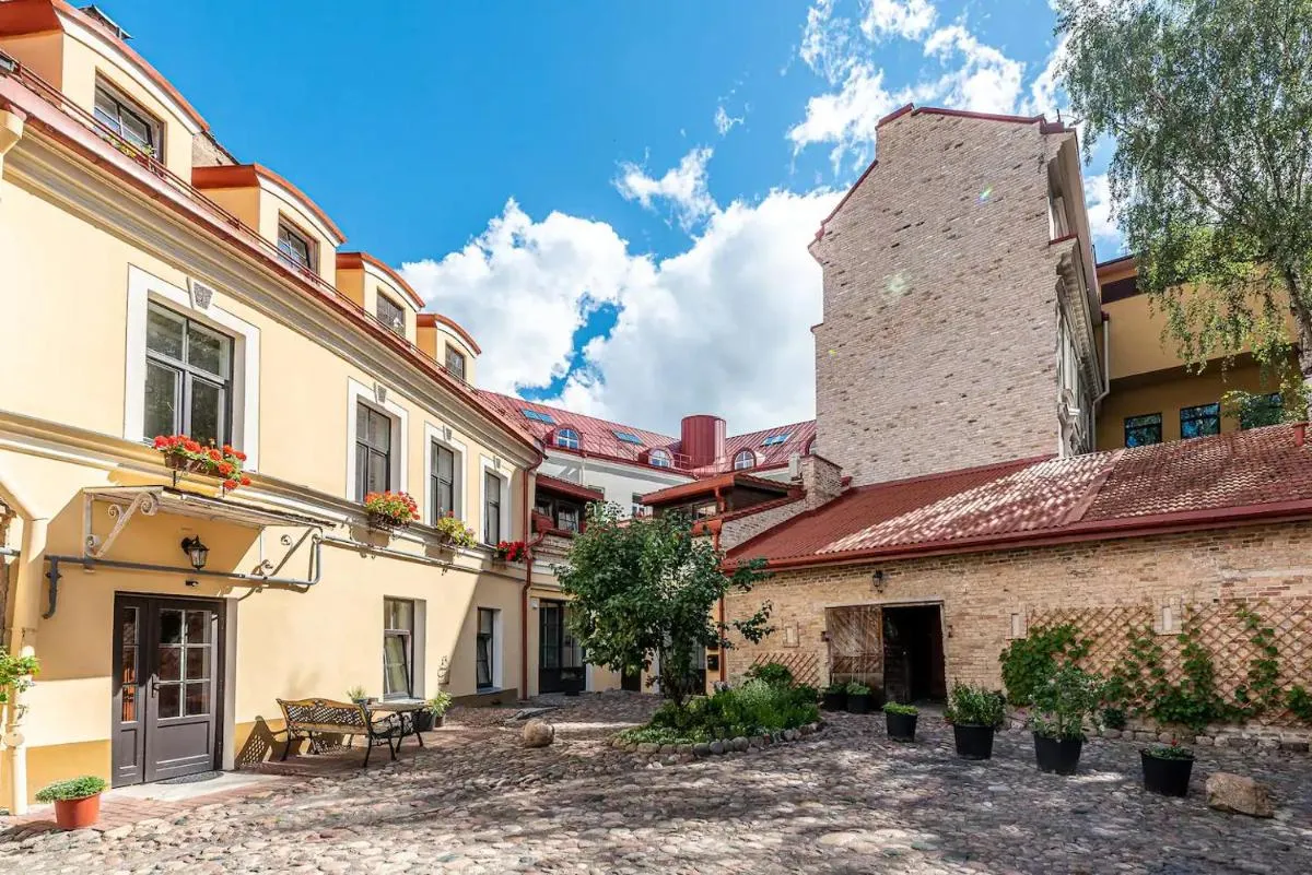 Image 5 of Oldtown Apartment studio #D