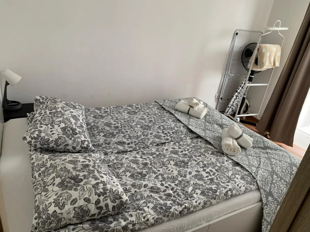 Image 2 of Ozas Apartment 1 and 2