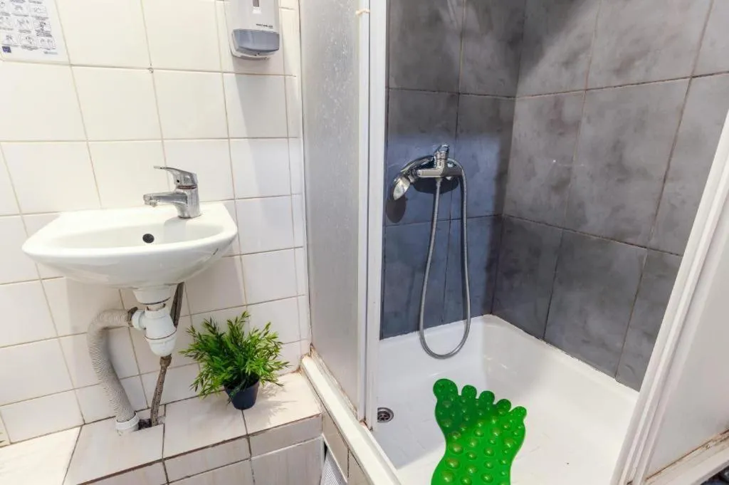 Image 1 of Pogo Hostel