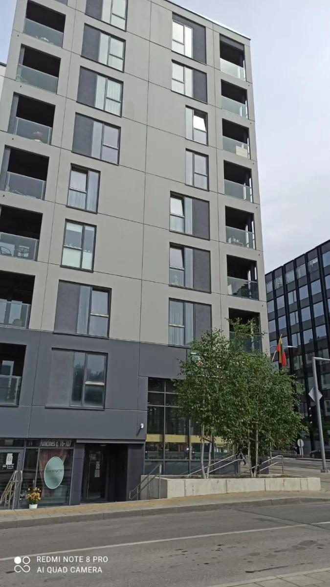 Image 5 of Urban center apartment