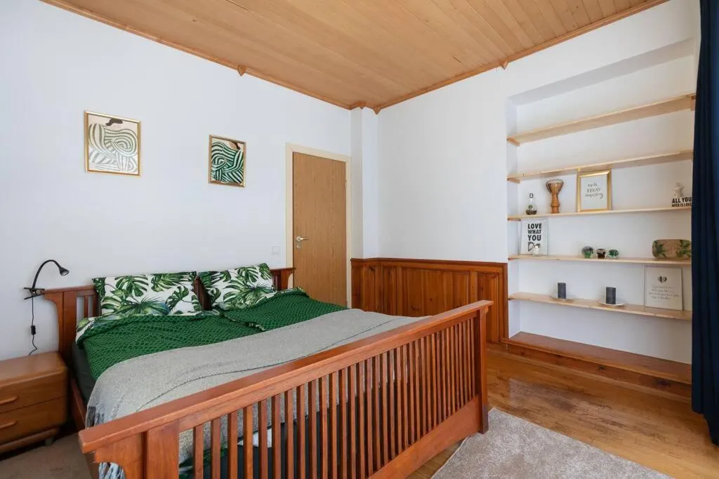 Image 6 of Vilnius Pinewood Apartment