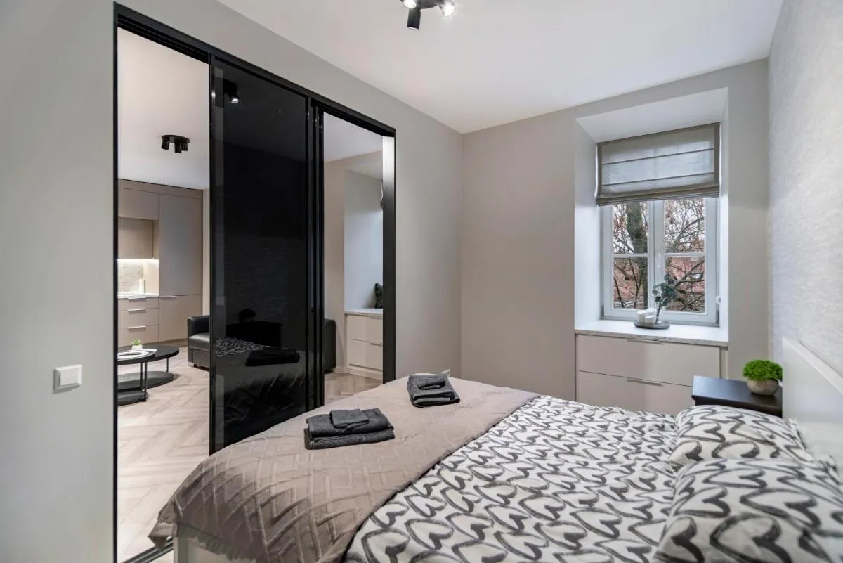 Image 1 of apartment with jacuzzi, old town
