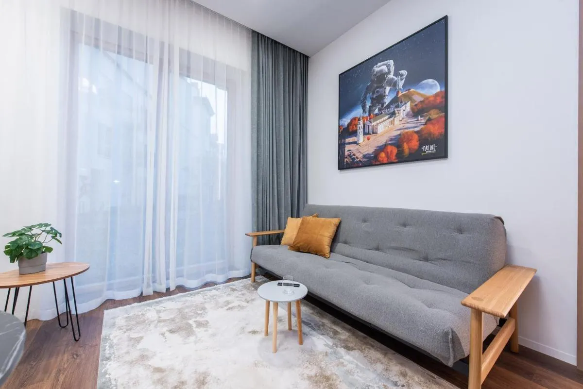 Image 2 of cohost I New Bastėja Life Apartments w-Garage Prkg & Self Check-in
