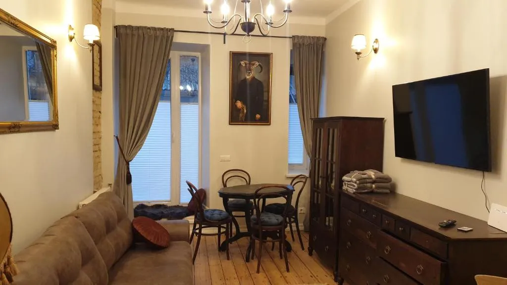 Image of kauno street home