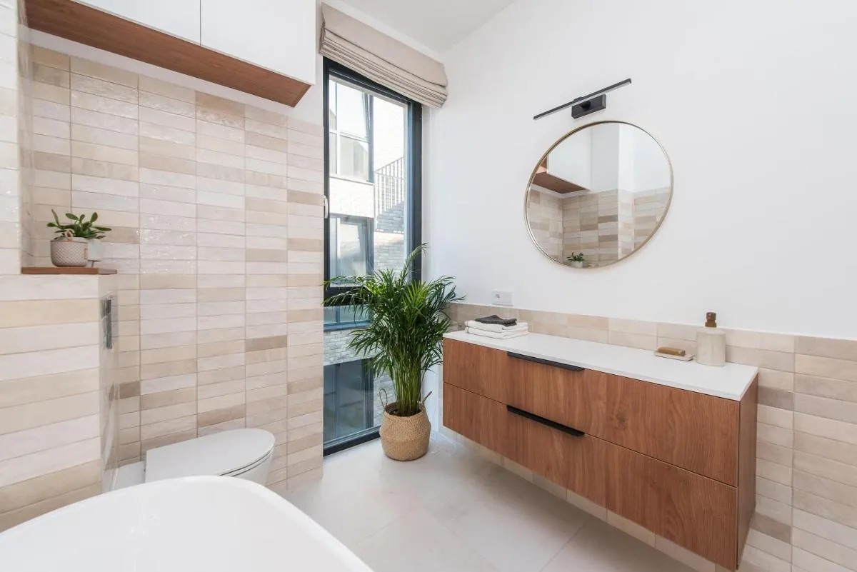 Image 2 of #stayhere – Elegant & Light 1BDR apartment Vilnius Old Town