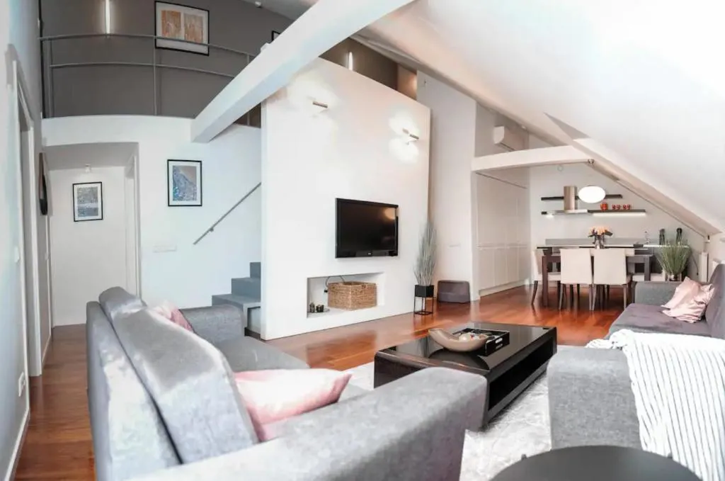 Image of #stayhere – Spacious Luxury Town Hall 3BDR Apartment