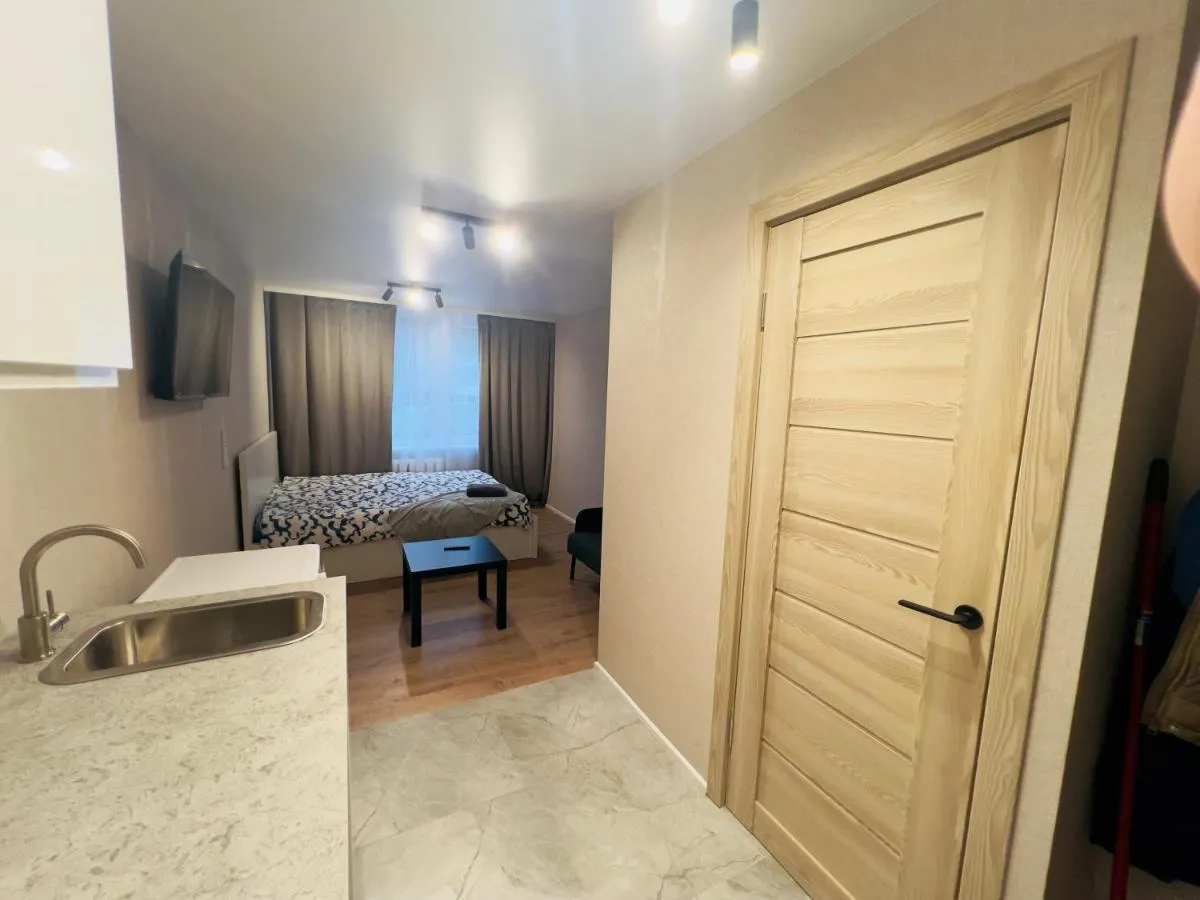 Image 2 of studio apartment