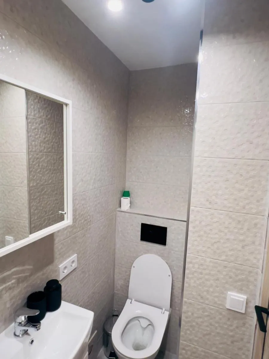 Image 4 of studio apartment