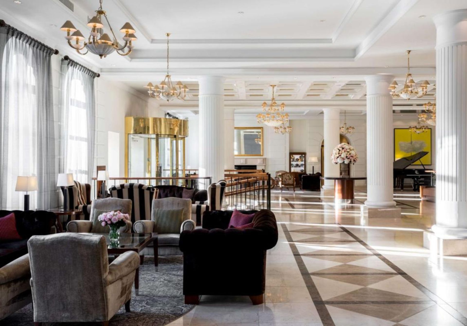 Grand Hotel Vilnius, Curio Collection by Hilton